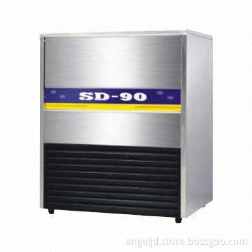 Ice Maker with 653W Power, Measures 825 x 608 x 1,010mm